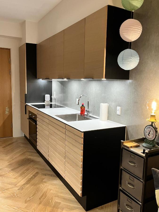Apartment Directly To Seafront Of Bassin 7 With Big Balcony And Free Parking Aarhus Exterior foto