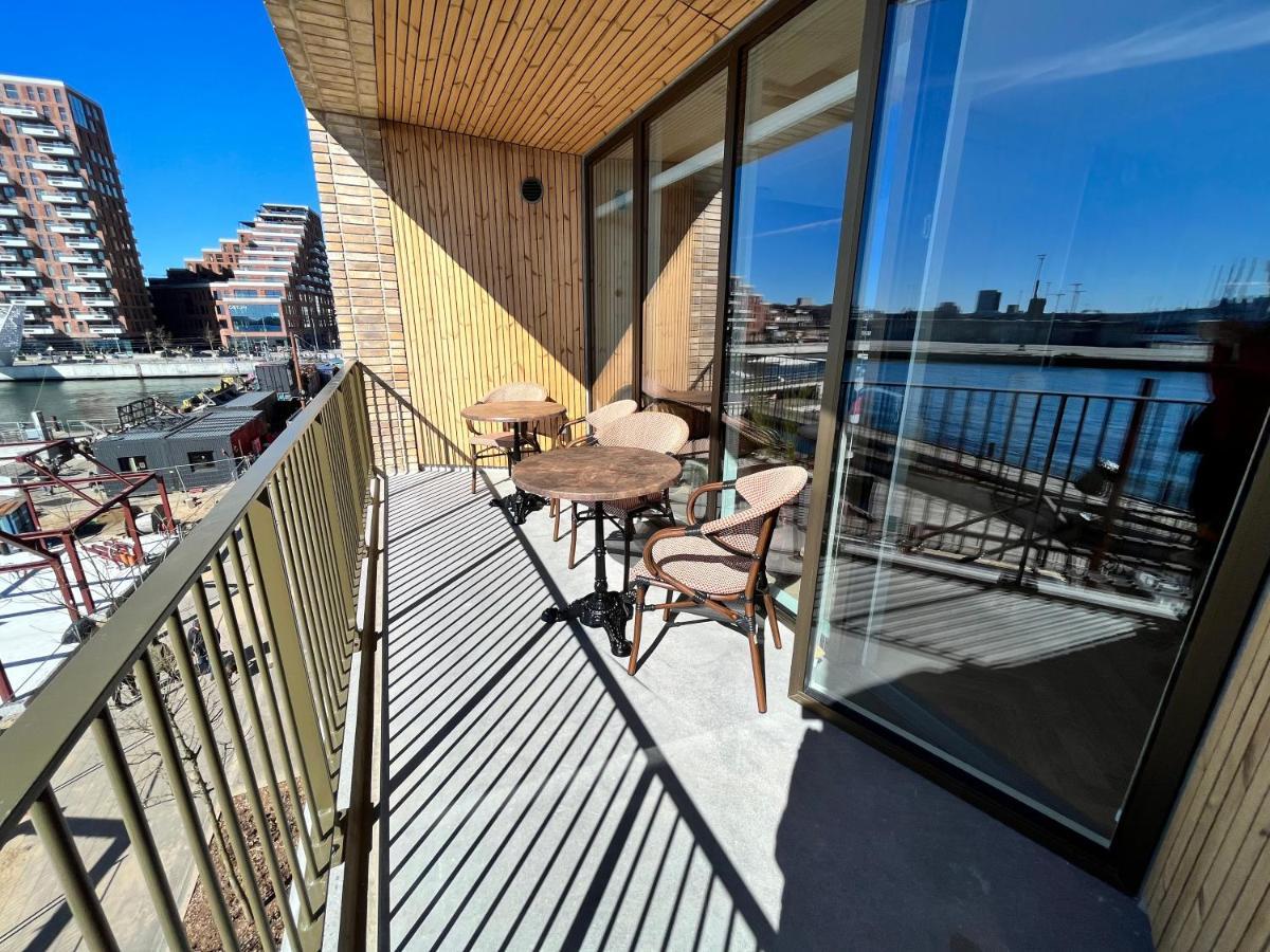 Apartment Directly To Seafront Of Bassin 7 With Big Balcony And Free Parking Aarhus Exterior foto